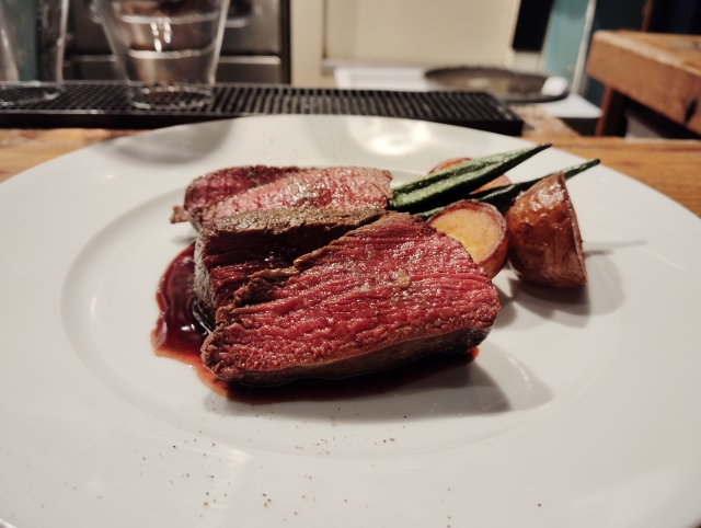 蝦夷鹿肉ロースト